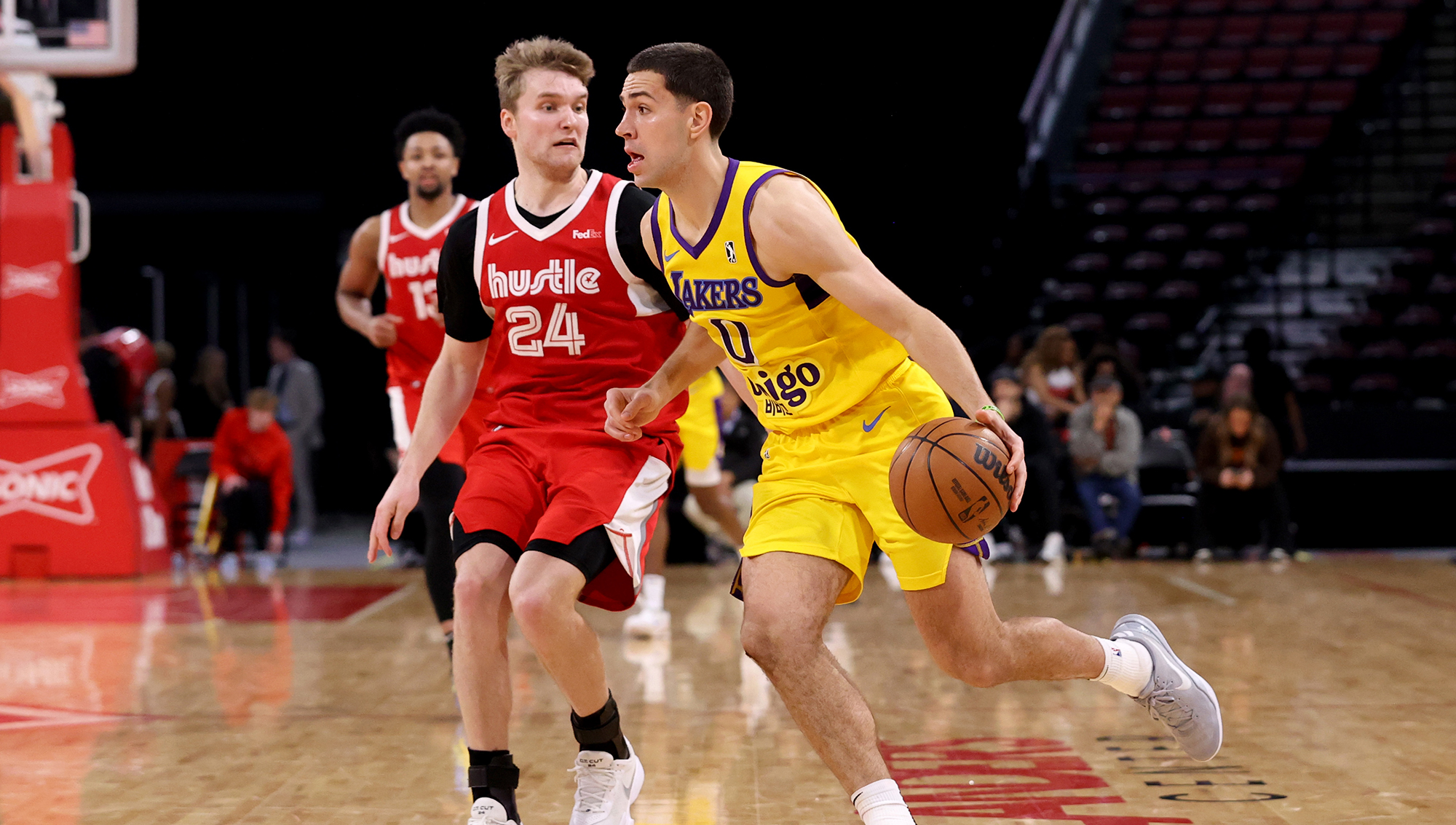 South Bay Lakers Rally Past Memphis Hustle
