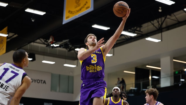 South Bay Lakers Defeat Salt Lake City 146-104
