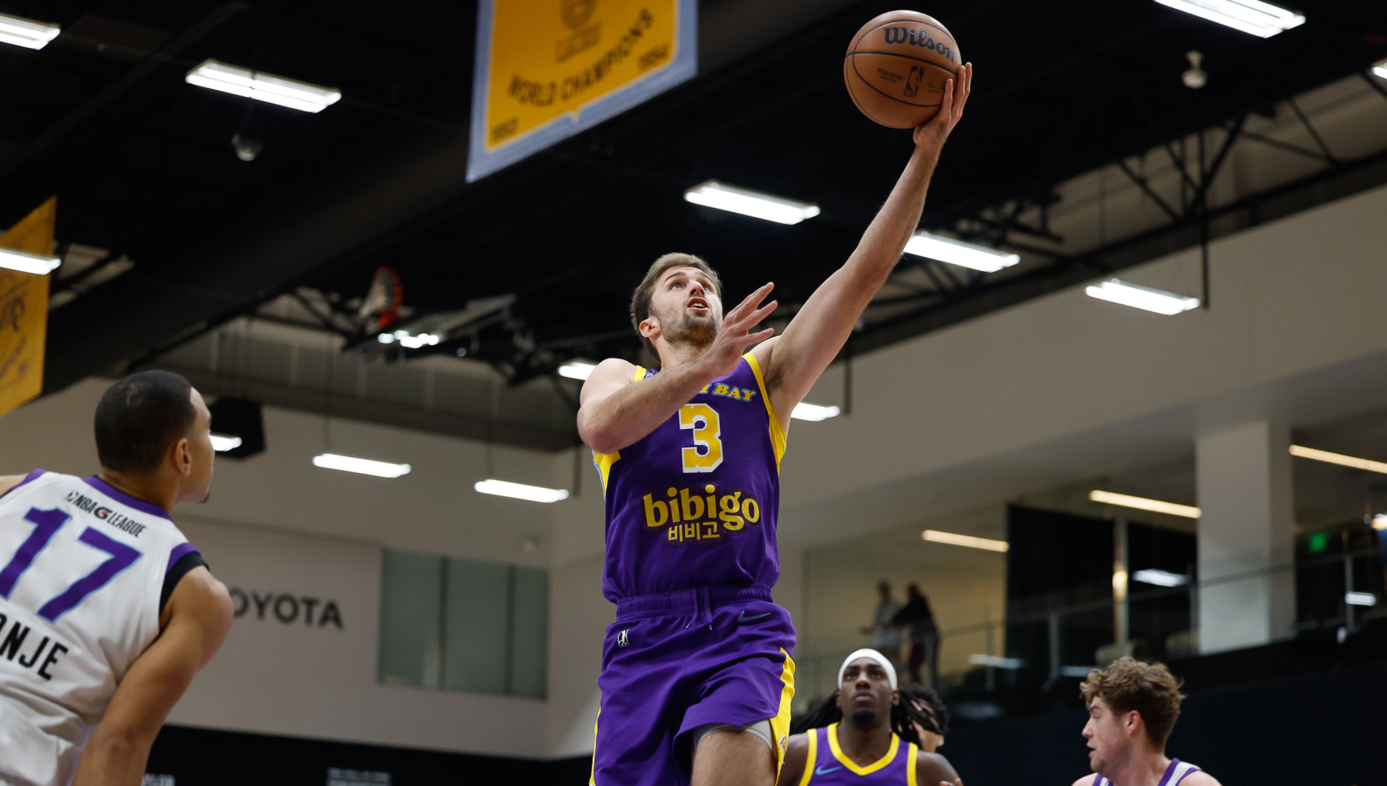 South Bay Lakers Defeat Salt Lake City 146-104