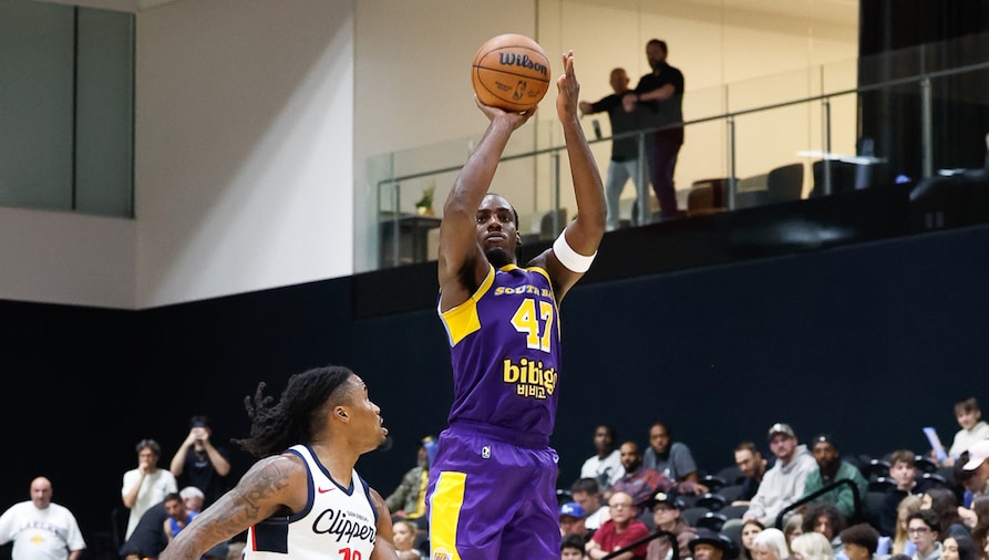 South Bay Lakers Depth Leads Comeback Win Over San Diego