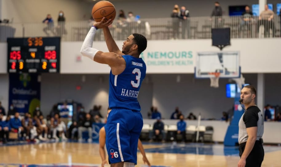 Shaquille Harrison Shoots