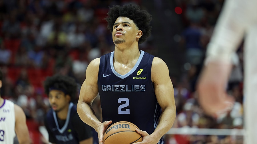 SALT LAKE CITY, UT - JULY 7 : Zyon Pullin #2 of the Memphis Grizzlies shoots a free throw during the game against the Utah Jazz during the 2025 NBA Salt Lake City Classic on July 7, 2025 at the Jon M. Huntsman Center in Salt Lake City, Utah. NOTE TO USER: User expressly acknowledges and agrees that, by downloading and or using this Photograph, User is consenting to the terms and conditions of the Getty Images License Agreement. Mandatory Copyright Notice: Copyright 2025 NBAE (Photo by Melissa Majchrzak/NBAE via Getty Images)