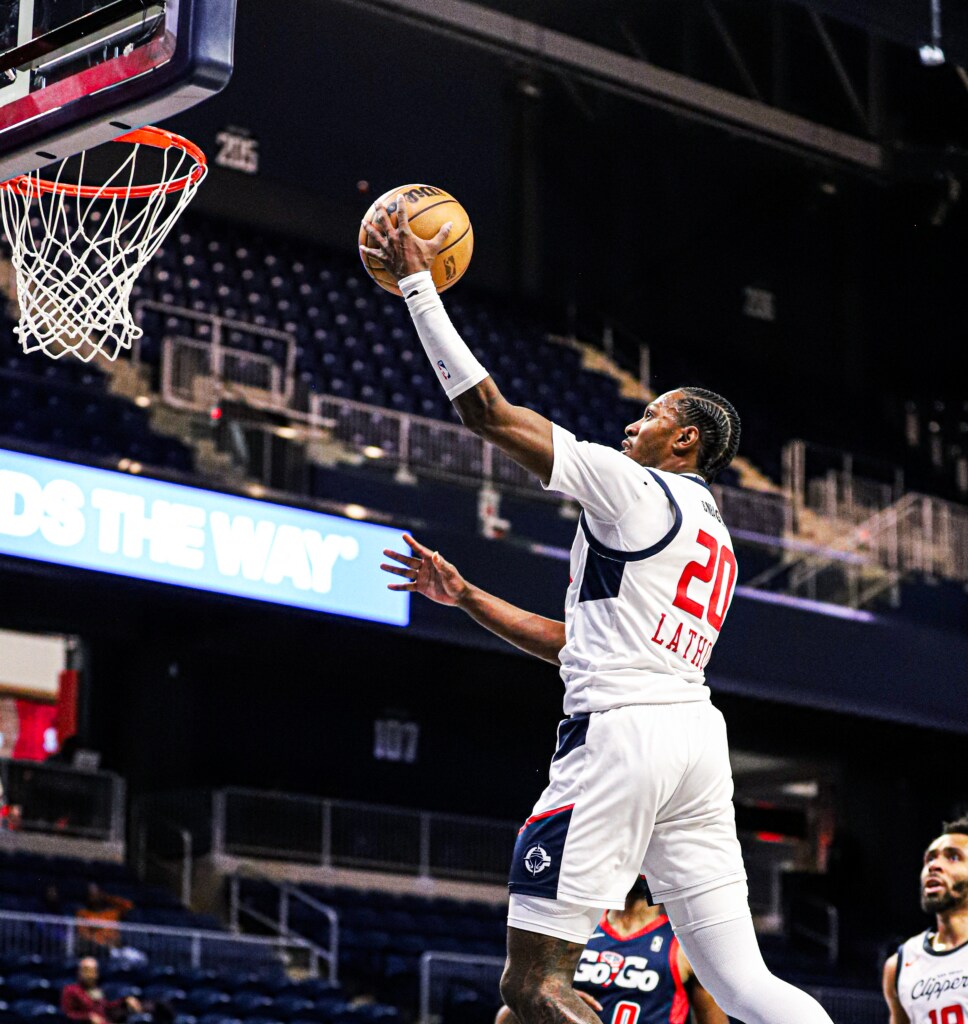 ジャンパー SAN DIEGO Clippers サンディエゴ クリッパーズ XXL GettyImages-2193621062-