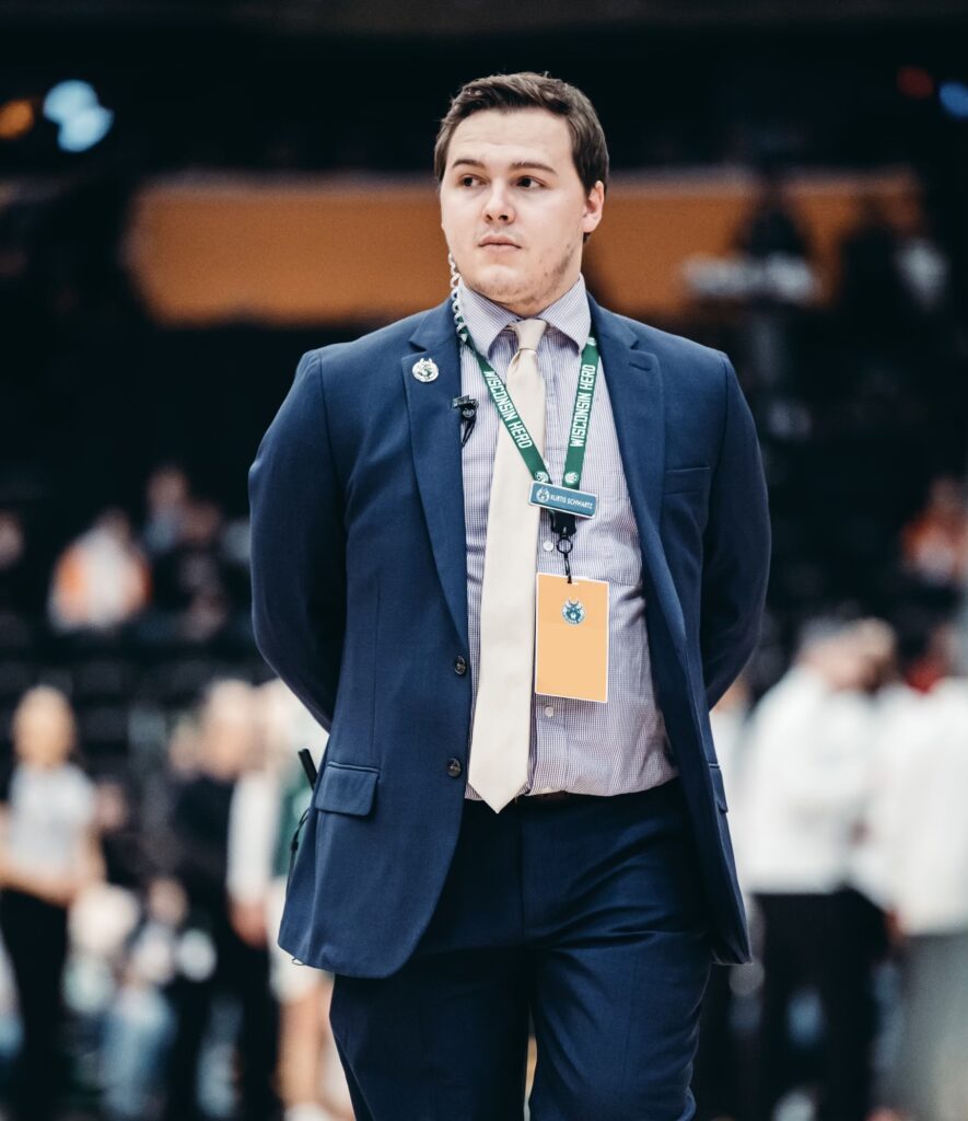 Front Office Kurtis Schwartz Wisconsin Herd