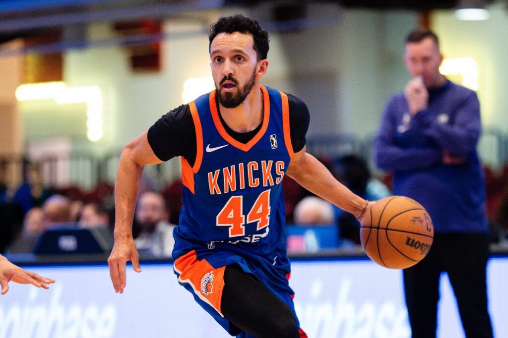 New York Knicks Sign Landry Shamet The NBA G League